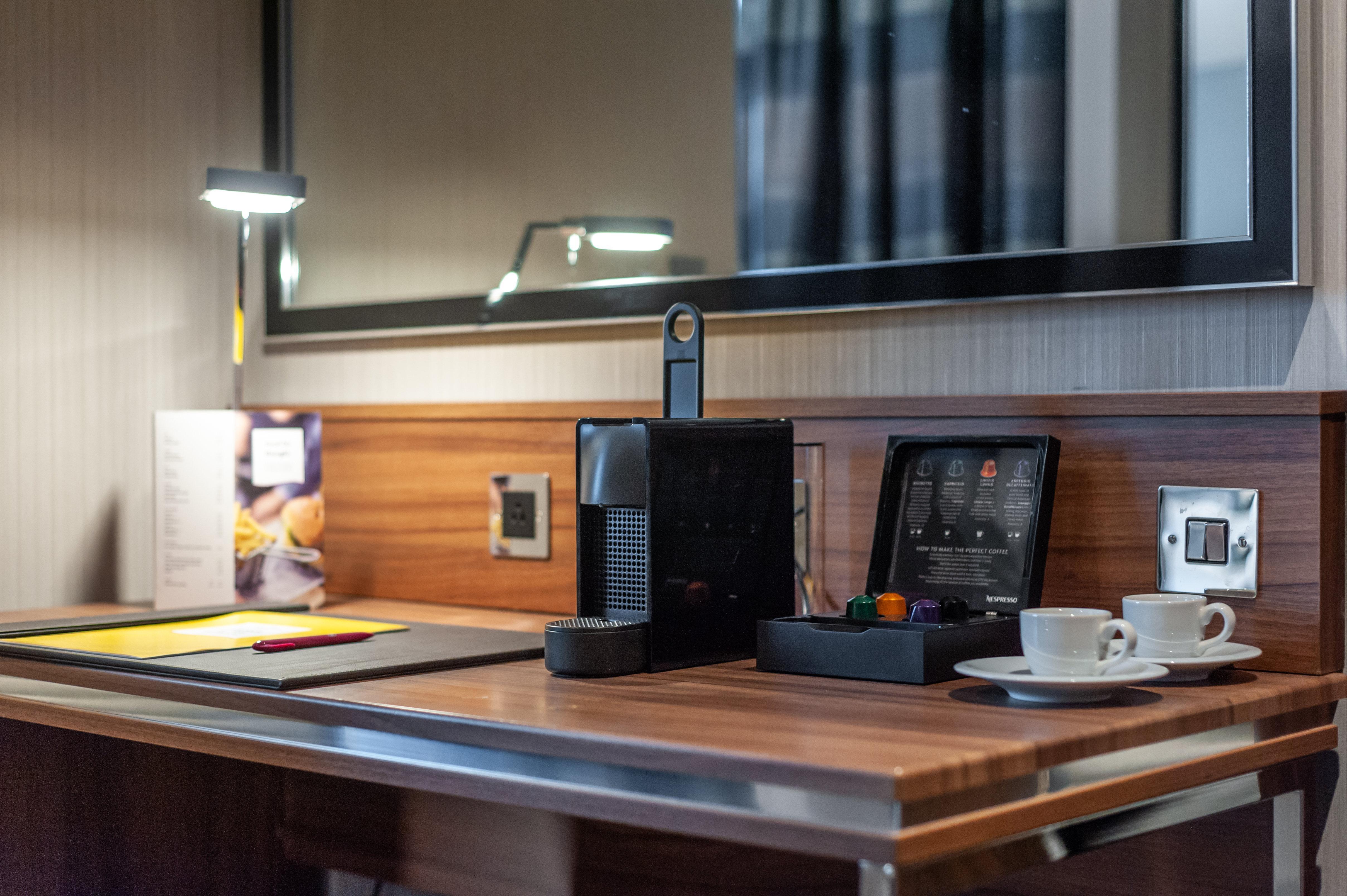 Готель Crowne Plaza London Heathrow T4 By Ihg Ґіллінґдон Екстер'єр фото