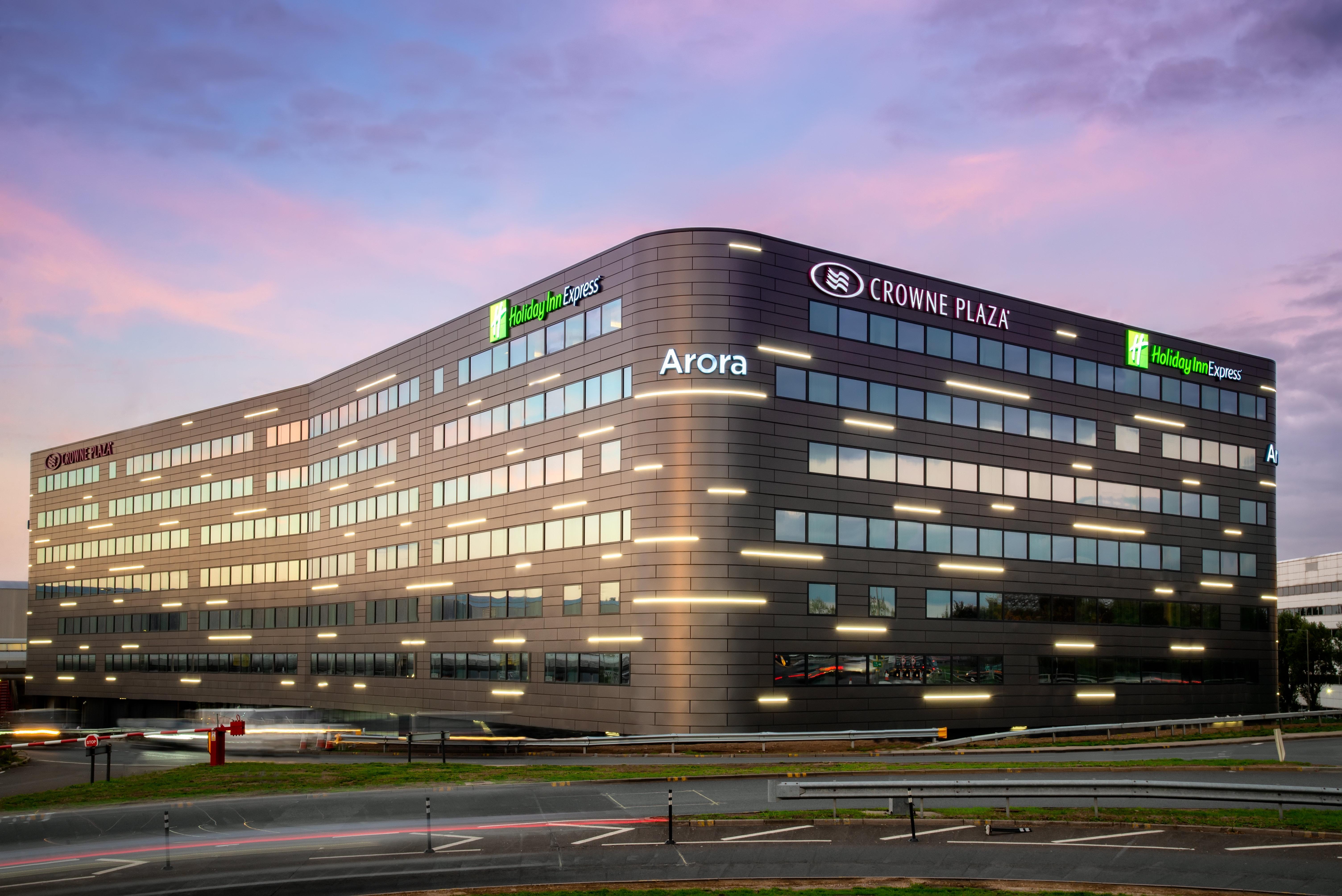Готель Crowne Plaza London Heathrow T4 By Ihg Ґіллінґдон Екстер'єр фото