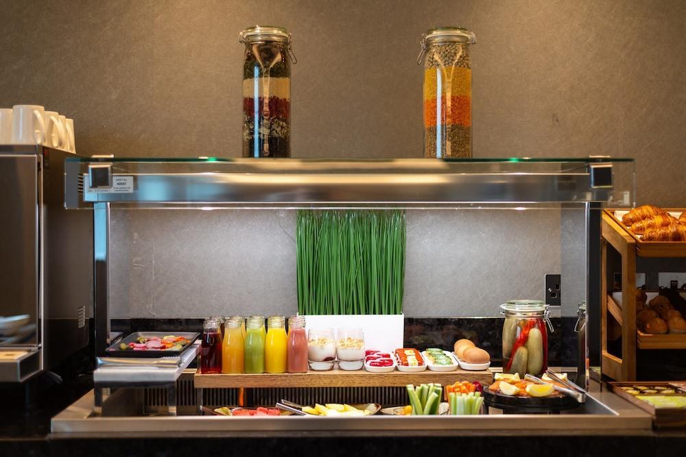 Готель Crowne Plaza London Heathrow T4 By Ihg Ґіллінґдон Екстер'єр фото